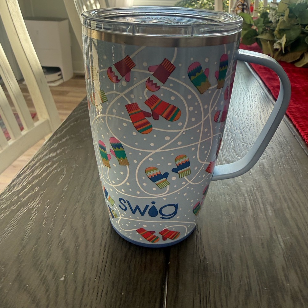 Swig Light Blue Mittens Design Mug